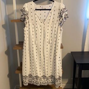 Old Navy black and white embroidered dress